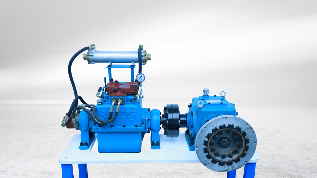 Large Power Outboard Engine